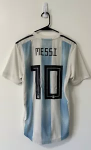 Maglia Argentina Home Player Versione FIFA Coppa del Mondo Russia 2018 Messi #10 (S) - Foto 1 di 2
