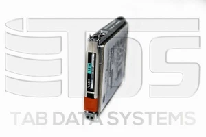 Unidad flash de estado sólido EMC 005051157 VMAX3 1,6 TB 2,5" SAS SSD para VMAX VMAX3 - Imagen 1 de 1