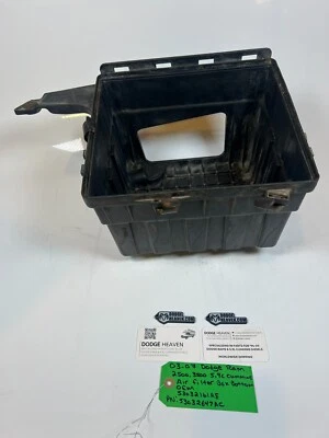 OEM 2003-2007 Dodge Ram  2500 3500 5.9L Cummins Air Filter Box Bottom 53032161AE — 第 1/4 张图片