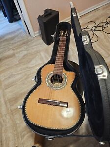 Requinto With Hard Case