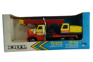 Ertl 1987 Vintage NIB Peterbilt CRANE Construction Truck Pressed Steel Vehicle - Picture 1 of 13