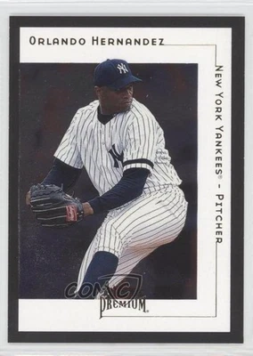 2001 Fleer Premium Orlando Hernandez #31 - Image 1 of 2
