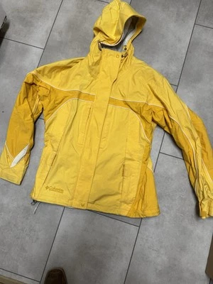 Chaqueta de lluvia Columbia para mujer, talla mediana Foto 1 de 4
