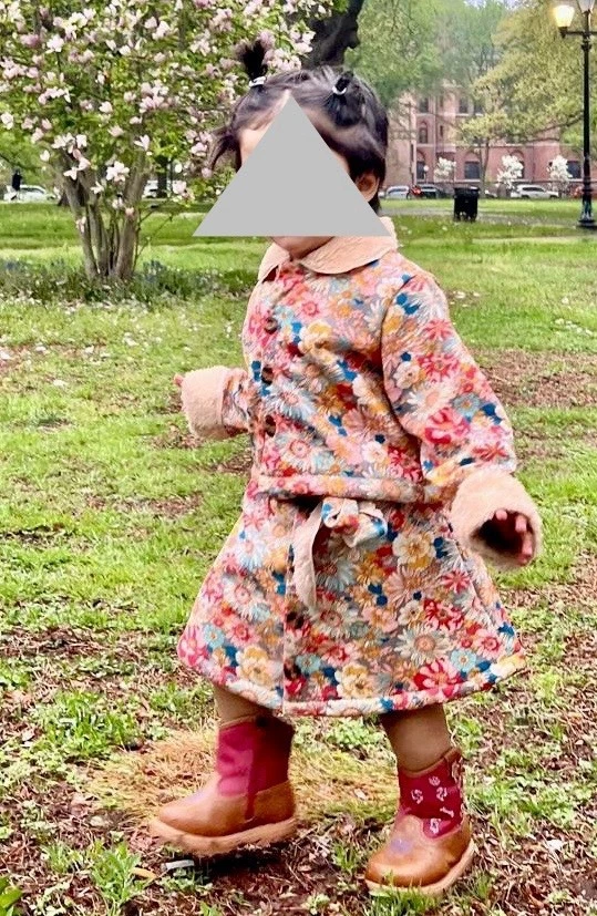 Vestido de invierno para bebé de 16 meses color beige usado nuevo Foto 1 de 1