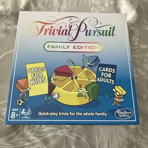 Trivial Pursuit Family Edition Board Game Hasbro Brand New Sealed Free Delivery - Picture 1 of 3