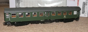 S82    Märklin  00764-12   Personenwagen Umbauwagen Mitteleinstieg 2. Klasse DB - Bild 1 von 3