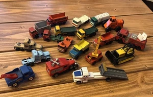 LOT OF 19 VINTAGE 1970s-80sCONSTRUCTION VEHICLES MATCHBOX TONKA - Picture 1 of 10