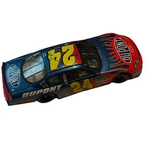 Chevrolet Jeff Gordon #24 Dupont 2007 Monte Carlo SS NASCAR auto pressofusa firmata - Foto 1 di 16