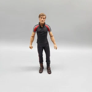 The Hunger Games Peeta Mellark Actionfigur NECA 2012 Lionsgate 6,5" rot schwarz - Bild 1 von 10