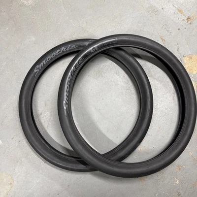 Neumático de bicicleta GT Bicycles Smoothie - 24 x 2,5, negro - GP8157U1024 Foto 1 de 3