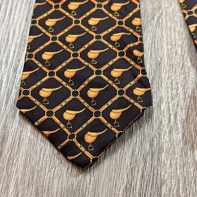 Corbata de vaquero de carreras "Racing Saddles" de Alynn para hombre carreras de caballos Foto 1 de 3