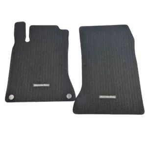 Mercedes-Benz Ripsmatten Satz vorne W176 W246 C117 X117 X156 A1766807500 LHD  - Bild 1 von 6