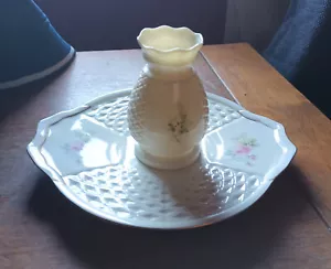 Donegal Irish Parian China Scalloped Vase. 12cm. + Plate 22cm Ireland - Picture 1 of 8