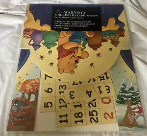 Winnie The Pooh Calendario Perpetuo Cartone Magnetico - Foto 1 di 3