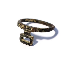 Genuino ROMANO 2ndC Bronce "LLAVERO" Anillo de Dedo que es una LLAVE #PT - Imagen 1 de 7