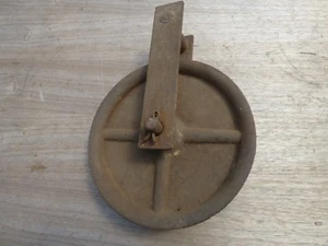 Seilrolle Laufrolle Umlenkrolle Rolle massiv Seilzug - Bild 1 von 3