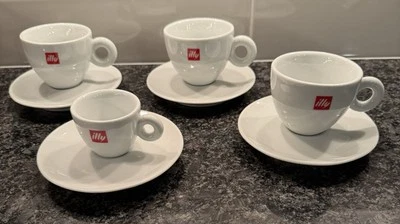 Juego de 3 tazas y platillos de porcelana Illy, logotipo, capuchino de 6 OZ y 1 Expresso Italia Foto 1 de 4
