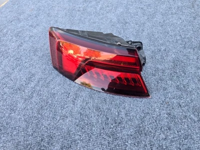MONTAJE DE LÁMPARA DE LUZ TRASERA LATERAL IZQUIERDA OEM 52K 2018-2020 AUDI A5 S5 RS5 Foto 1 de 4