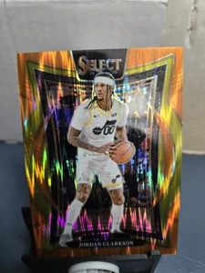 2024-25 Select Jordan Clarkson #19 Naranja Amarillo Flash Utah Jazz Color Match - Imagen 1 de 2