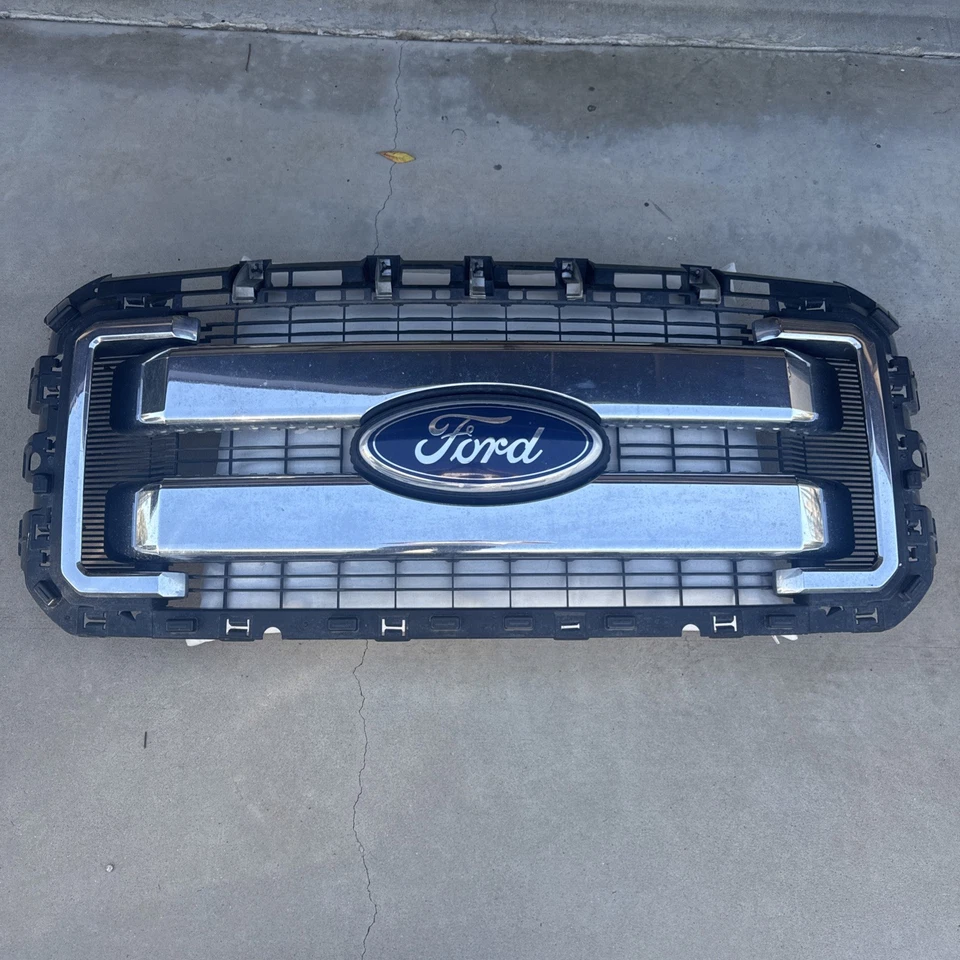 Ford F250 F350 F450 F550 Super Duty 2011-2016 OEM parrilla de radiador cromada Foto 1 de 4