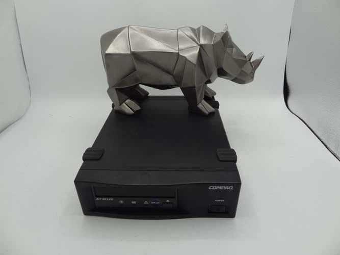 218576-001 HP 35/70GB AIT-1 Low Voltage Differental External Tape Drive - Image 1 of 1