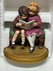 Vintage Avon Jessie Willcox Smith 1986 Holiday Figurine Series Valentine's Day - Picture 1 of 3