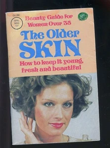 Face Care Look Years Younger Older Skin Over 35 Booklet for Women U.S. 5 1/4" - Imagen 1 de 4