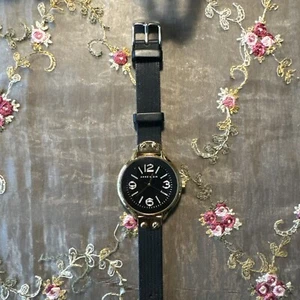 Anne Klein AK1614Y121E Black Round Dial Gold Tone Silicone Band Watch - Picture 1 of 3