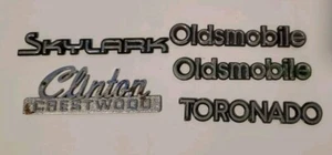86-90 Oldsmobile Toronado Skylark Rear Trunk or Tail Lamp Nameplate Emblems Lot - Picture 1 of 3