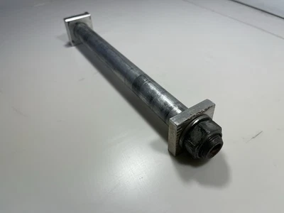 Yamaha YZ450F YZ250F 2007 05-21 OEM eje de rueda trasera tuerca de perno 1C3-25381-90-00 Foto 1 de 4