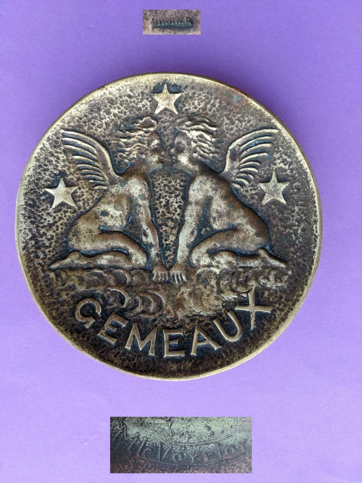 Max LE VERRIER : ancien vide-poche / coupelle en bronze signe des gémeaux - Photo 1/4