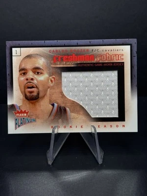 Tela de primer año Carlos Boozer 2002 Fleer Platinum #FF-CB2 excelente Foto 1 de 2