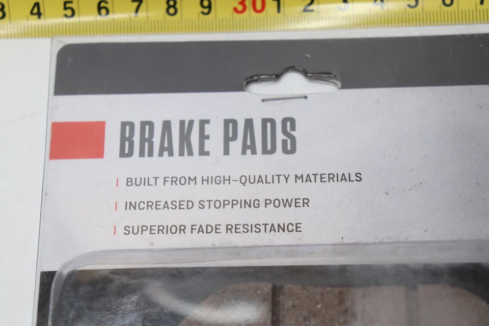 Pastilla de freno delantera estándar BikeMaster 96-1120 Foto 1 de 4