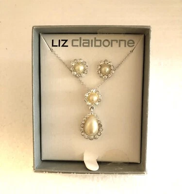 Conjunto de joyas Liz Claiborne perlas estrás, pendientes perforados y collar nuevo en caja Foto 1 de 3