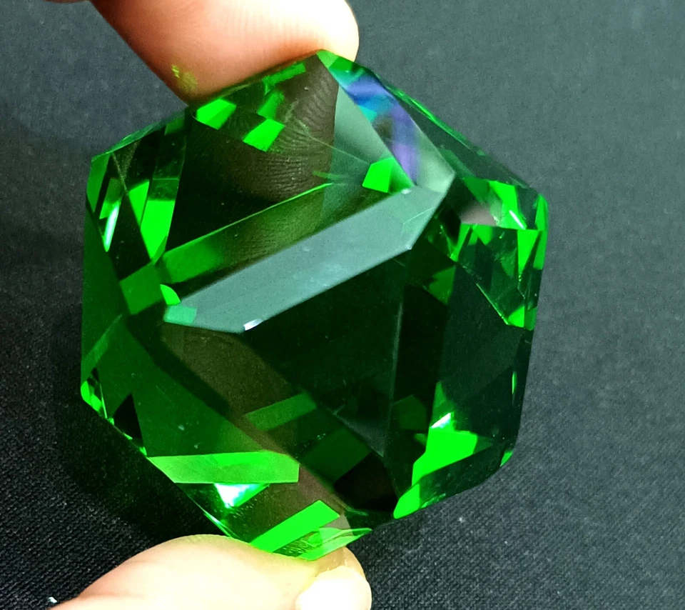 Elegante CORTE Suelto Natural 309.65 Ct Topacio VERDE Brasileño Certificado EGL A+Piedras Preciosas Foto 1 de 4