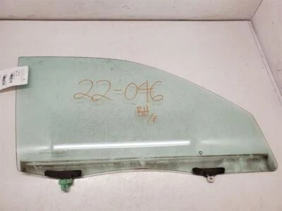 Toyota Highlander SUV Limited, Front Right Door Glass, 2001-2007, 68101-48050 Foto 1 de 4
