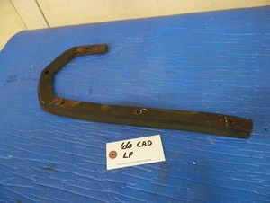 1966 Cadillac LH fender bumper filler - Imagen 1 de 2