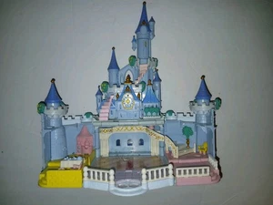 Bluebird, 1995 Disney Polly Pocket Cinderella's Castle  - Picture 1 of 5