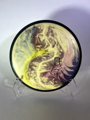 MVP Disc Sports | Signal | Neutron | 158g | Understable Fairway Driver 6|5|-3|1 - Image 1 of 4