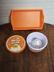 HTF Miniverse Make It Mini 2023 Halloween **Orange Tray & Whip Cream Container** - Picture 1 of 3