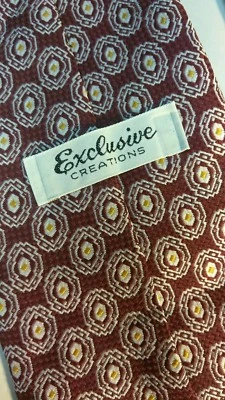 Corbata ancha roja borgoña CRANBERRY POLKA CIRCLES hecha en unión PREPPY AÑOS 70 vintage Foto 1 de 4