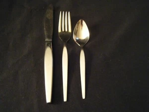 Oneida Community SATINIQUE (älter) 3-teiliges JUGENDSET   - Bild 1 von 2