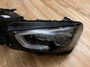 Faro izquierdo mercedes amg gt w290 multihaz full led original - Imagen 1 de 6