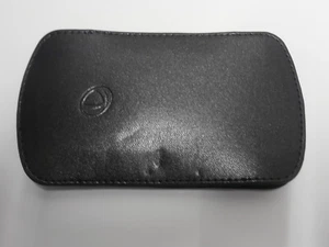 Universal Smartphone Wallet Sleeve - Picture 1 of 1