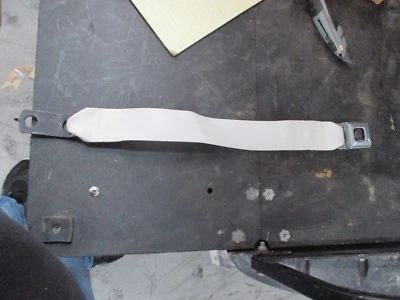 Cinto de colo branco 12398927 fabricante de equipamento original GM NOVO ESTOQUE ANTIGO CADILLAC DEVILLE 1990-1993 - Imagem 1 de 4