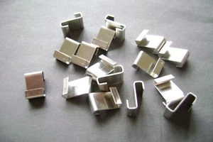 GREENHOUSE GLASS CLIPS GLASS Z GLAZING CLIPS CHOOSE FROM 2 TO 250 - Picture 1 of 12