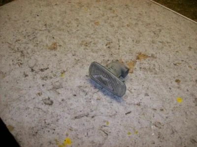 2005 Scion XB Front Right Marker Light - Image 1 of 4