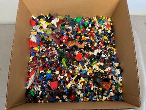 LEGO DAMAGED Minifigure Lot 7.04 Lbs Super Heroes Ninjago LOTR Spongebob Lot A03 - Picture 1 of 7