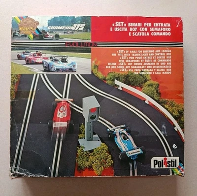 POLISTIL POLICAR Slot Car 1:32 SET Binari Entrata Uscita Box Semaforo Scambio Ec - Immagine 1 di 3