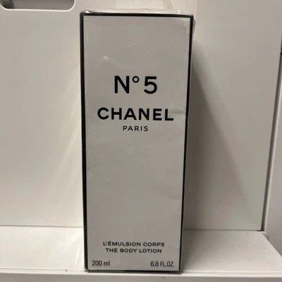 CHANEL N° 5 Women 6.8oz / 200ml The Body Lotion NEW PACKING IN SEALED BOX - Image 1 of 3